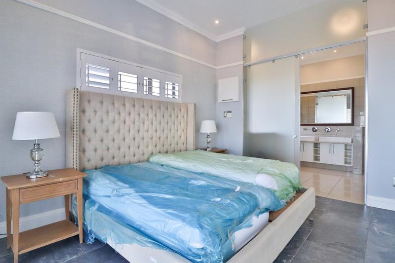 8 Bedroom Property for Sale in Reebok Western Cape